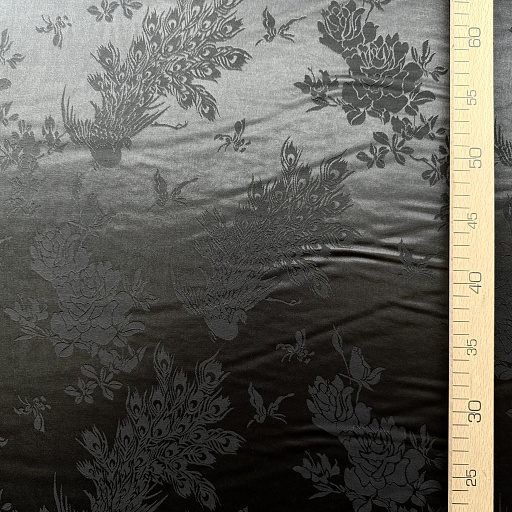 картинка Вискозный шелк жаккардовый "Императорский павлин"  черный от интернет магазина