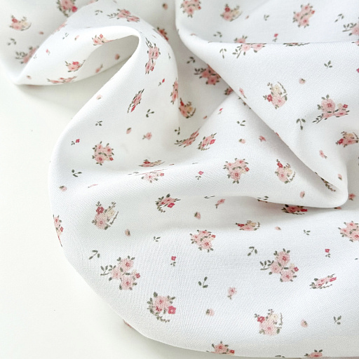 картинка Ткань плательная "Розочки" белые от интернет магазина